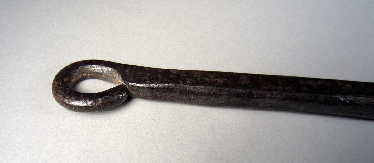 1957.0026.390 Bench shears, Detail 2
