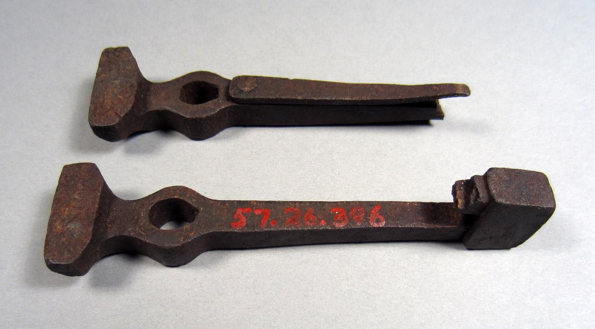 1957.0026.396 Hand vise, View 1