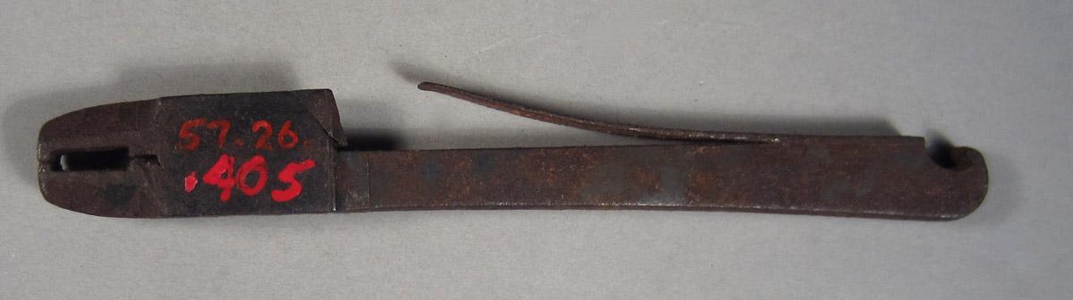 1957.0026.405 Sliding tongs, View 2
