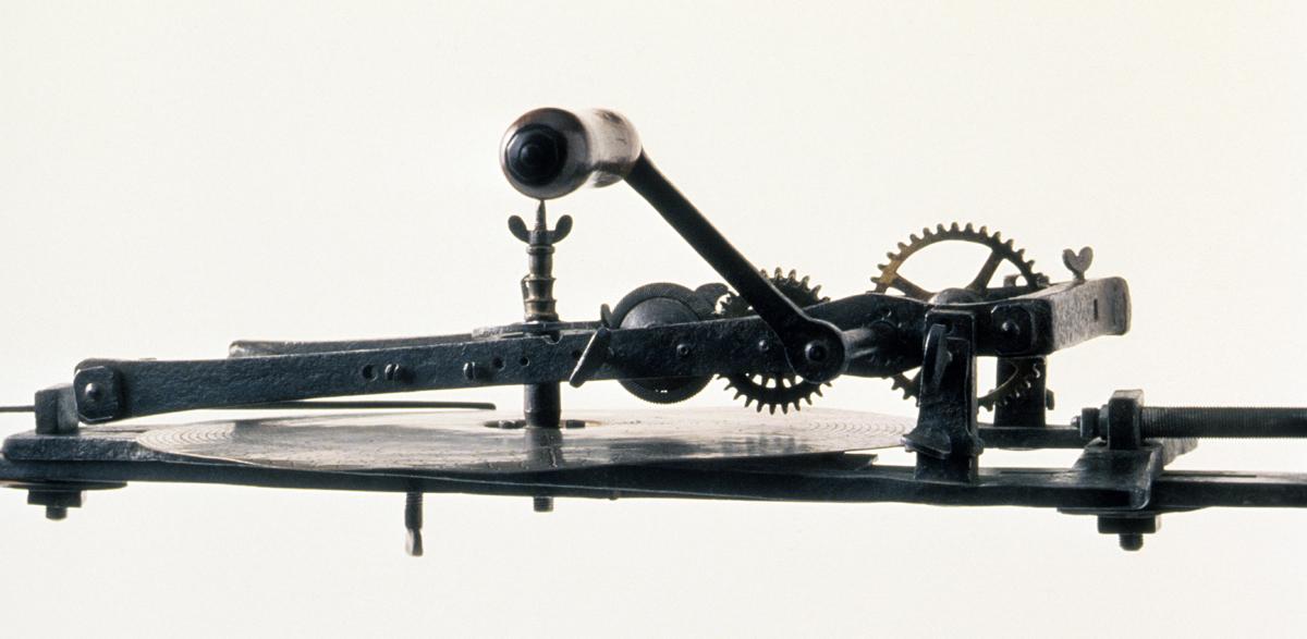 1957.0026.409 Wheel-Cutting Engine, View 2