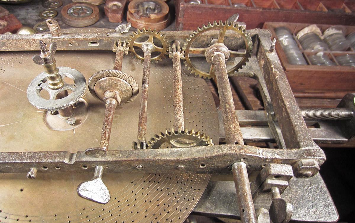 1957.0026.409 A-C, Wheel-cutting engine, gear train 2