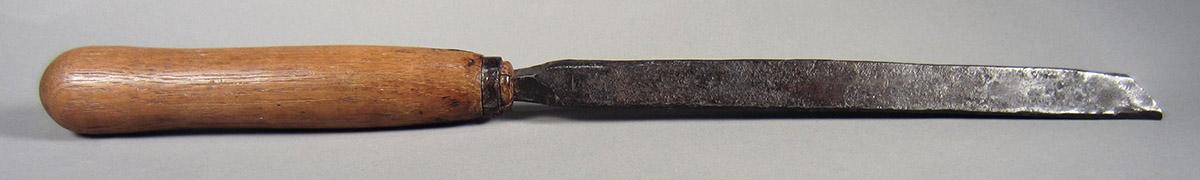 1957.0026.077 Turning chisel, overall