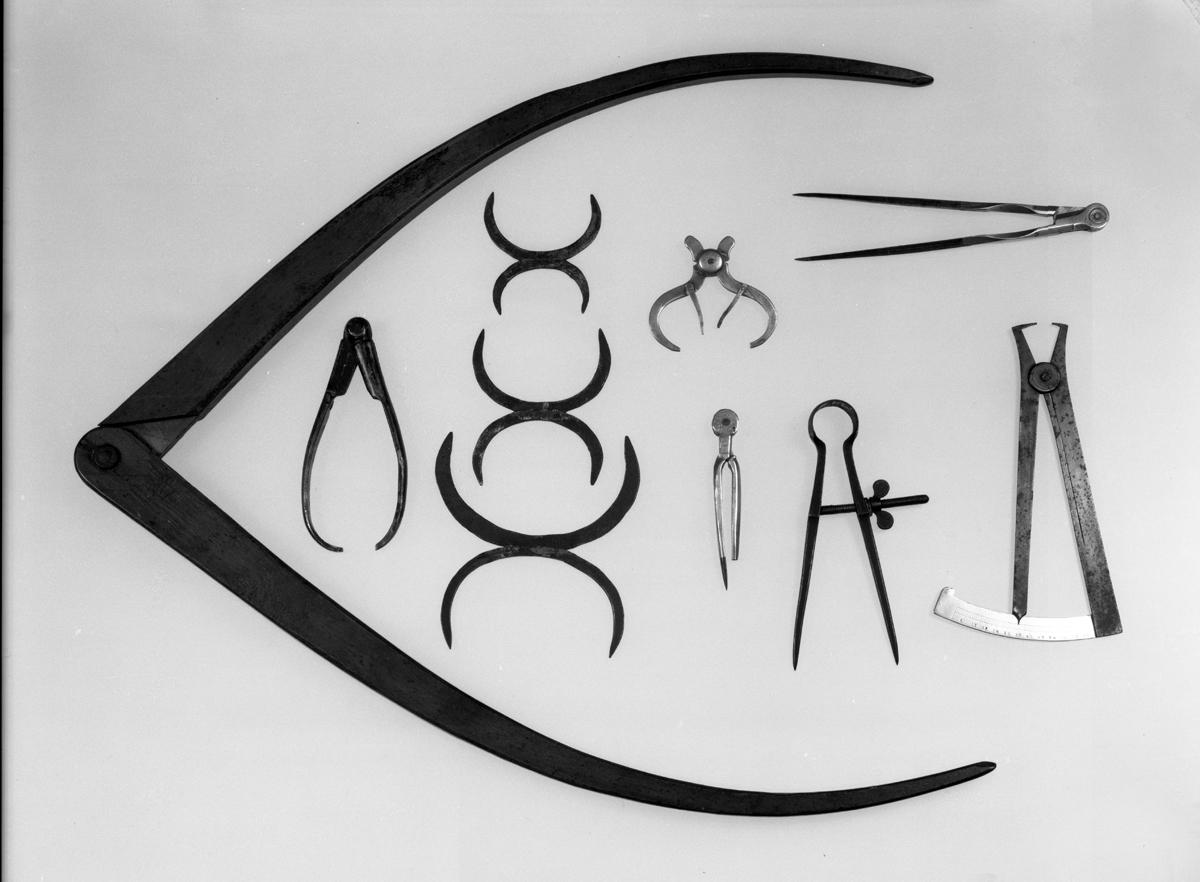 1957.0026.393, .418-.421, .431, 1957.0084.065, 1963.0156.135 Tools