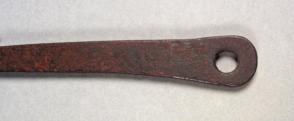 1957.0026.423, Bow saw, handle