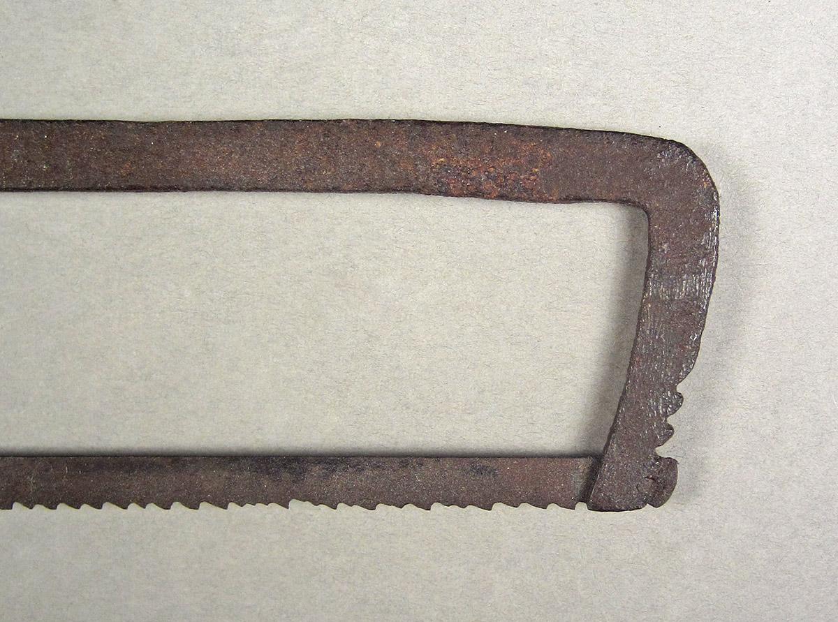 1957.0026.424, Bow saw, frame 3