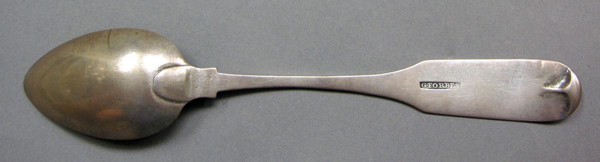 1968.0039 Silver spoon underside