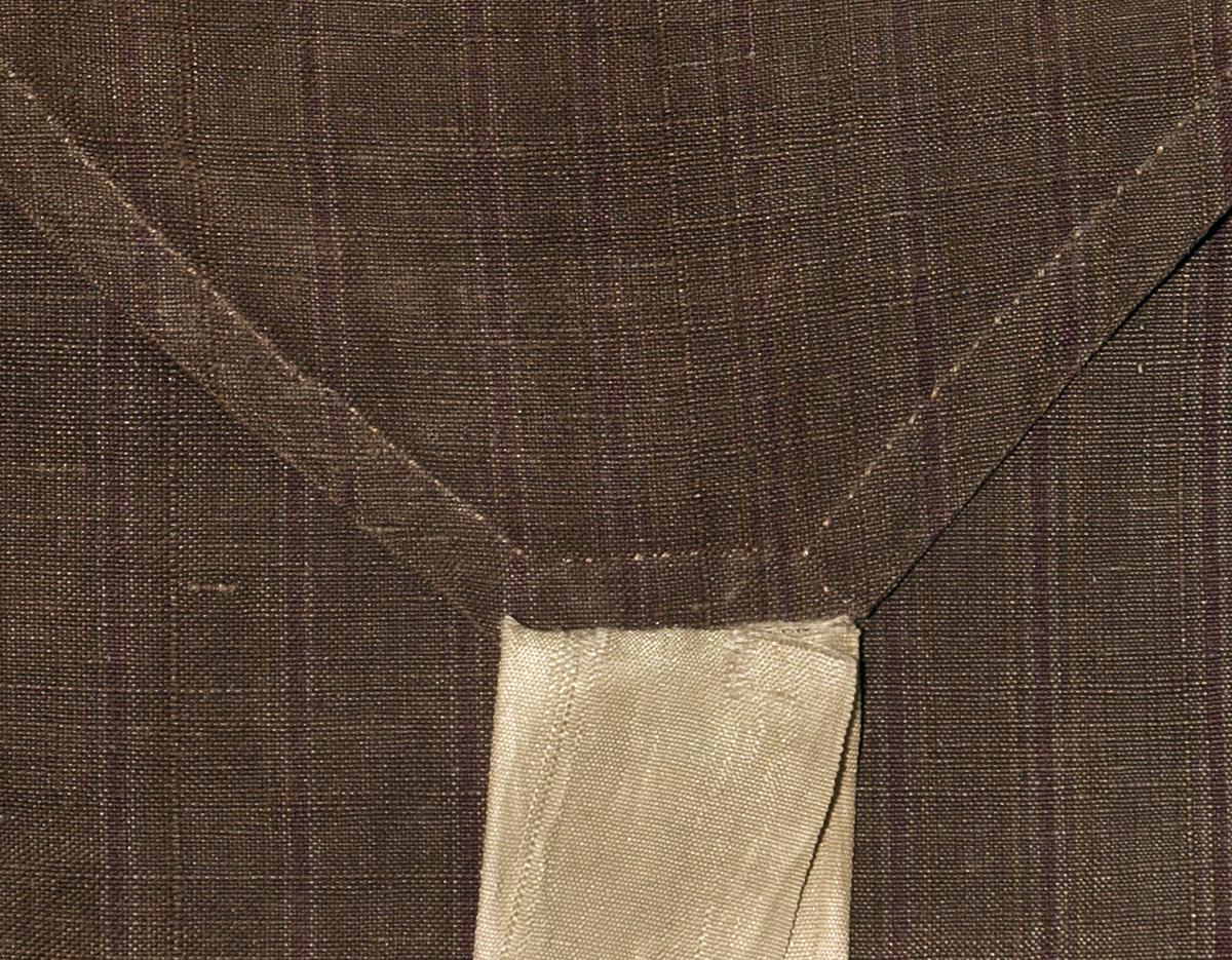 1968.0045 Pocketbook, View 2 Detail