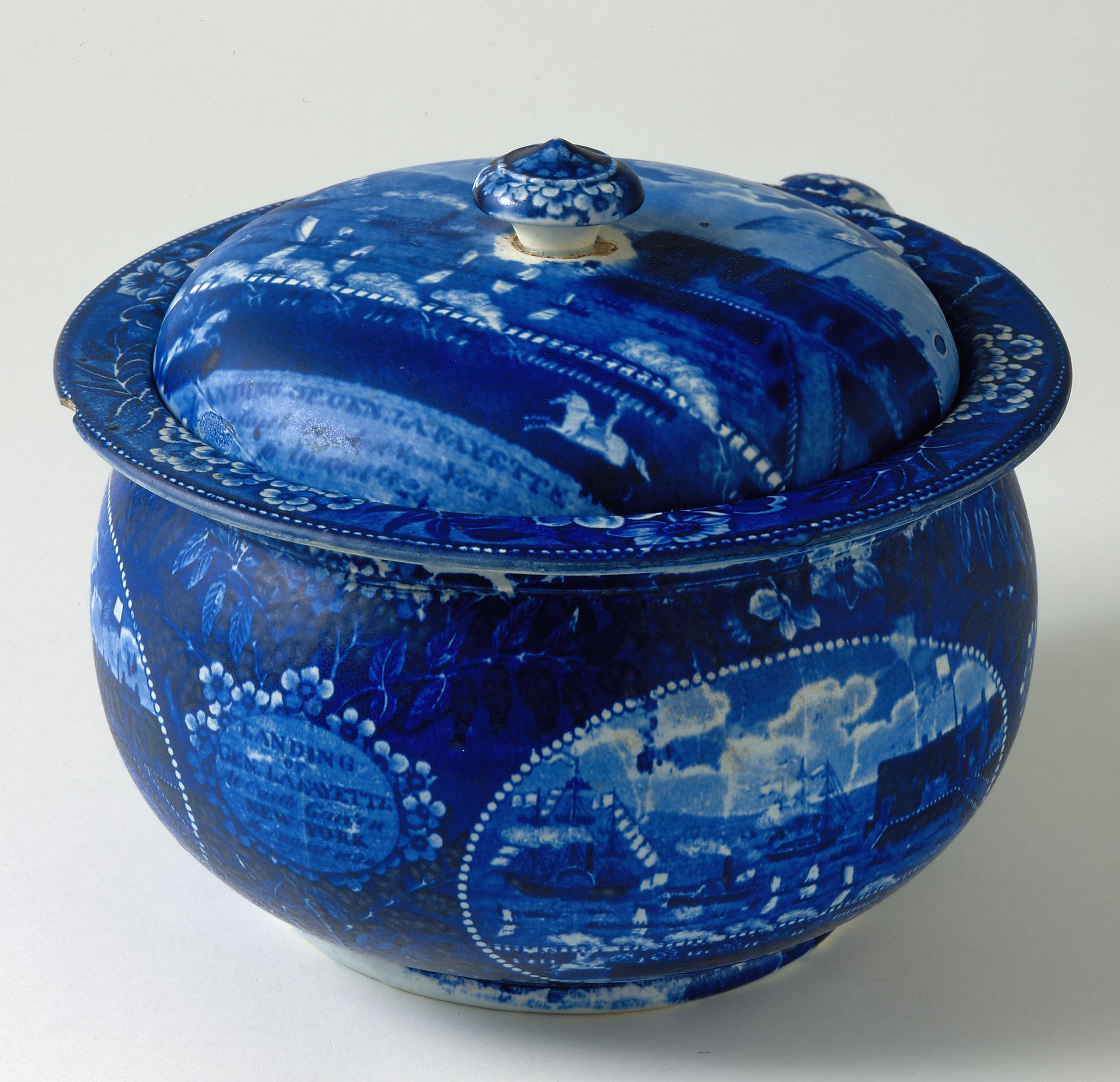 1968.0068 A, B Chamber pot