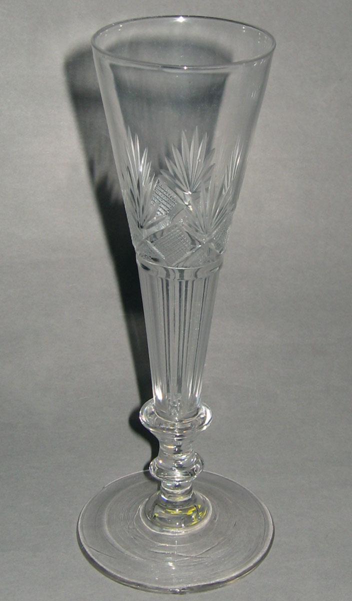 1968.0128.002 Glass flute glass