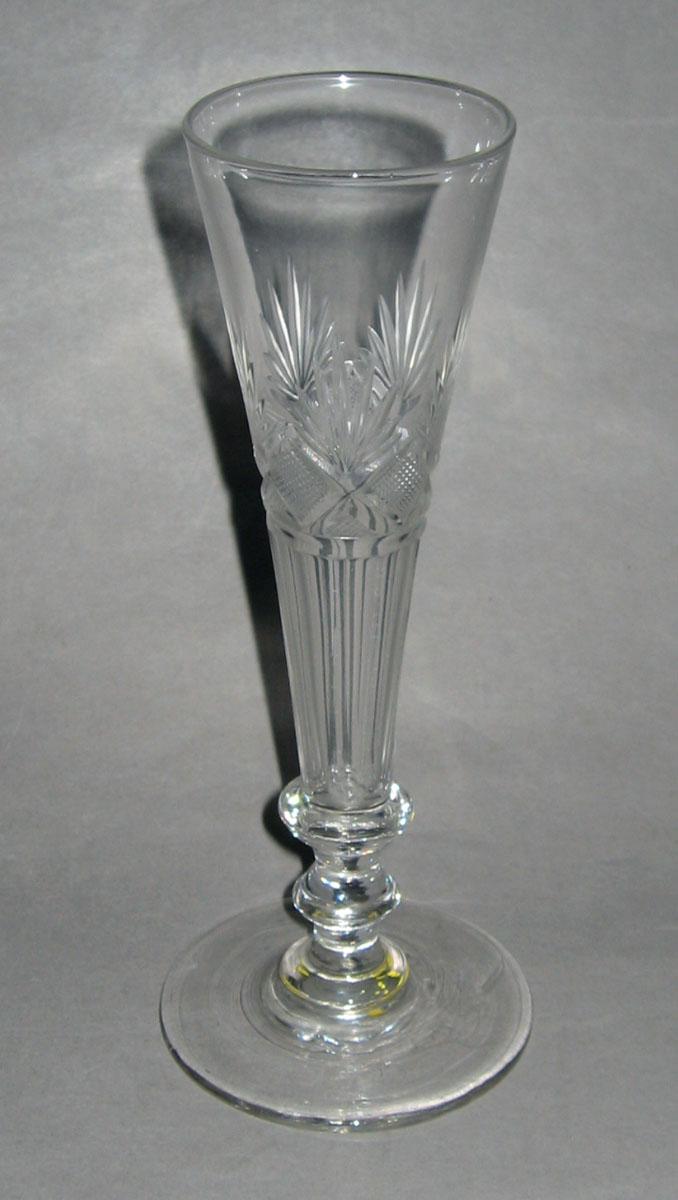1968.0128.011 Lead glass flute glass