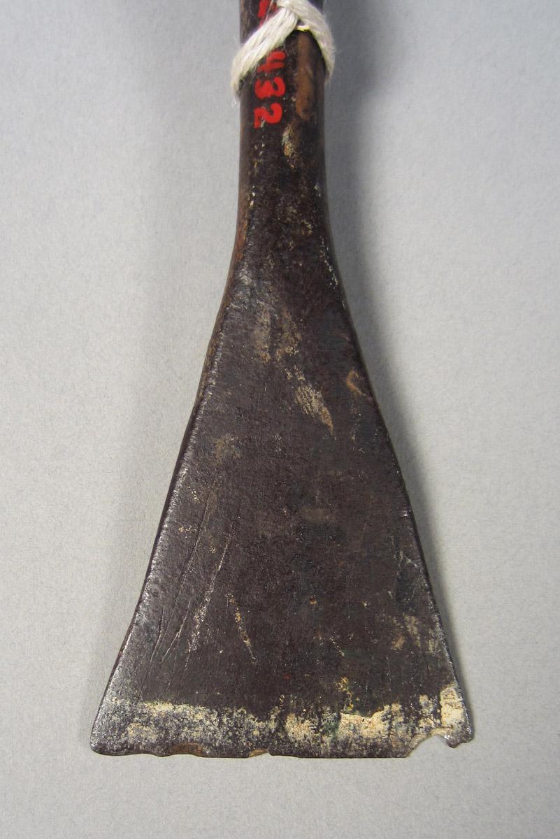 1957.0026.432 Caulking iron, edge