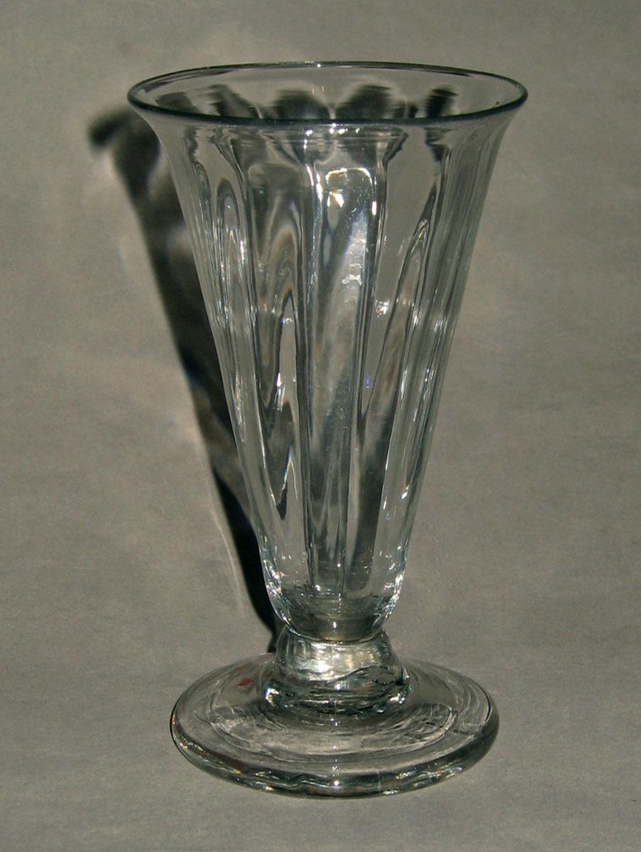 1968.0130.009 Glass jelly glass