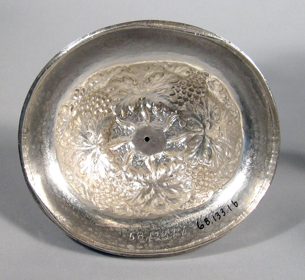 1968.0133.001 B Silver Sugar Bowl underside
