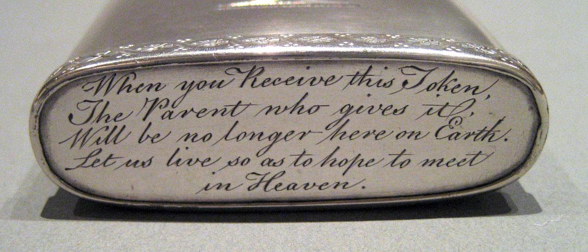 1968.0136 A-F Silver Etui engraving 3