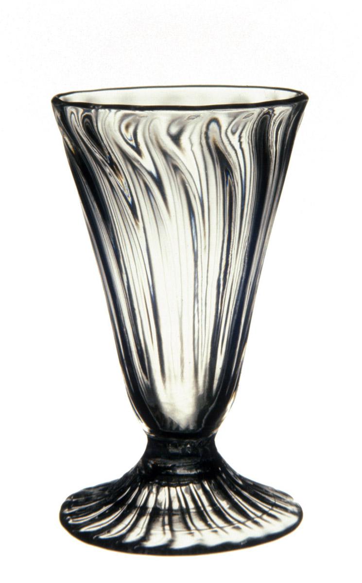 1968.0154.005 Table or dessert glass