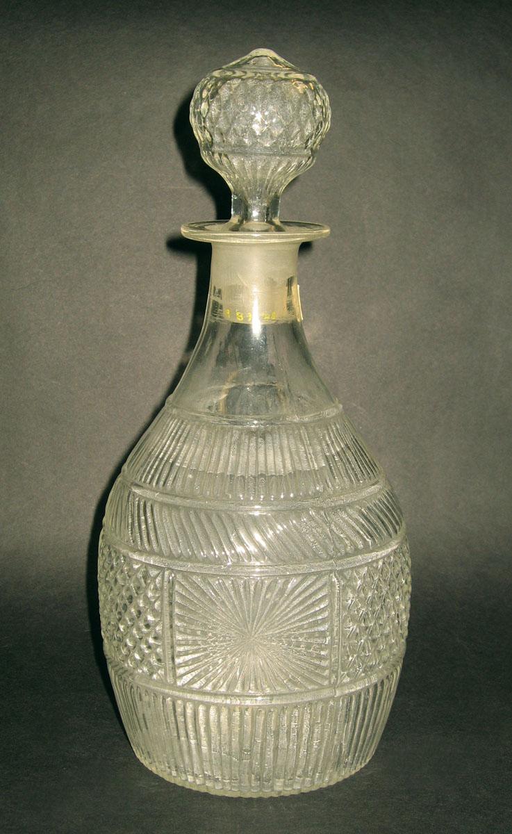 1968.0168 A, B Glass decanter