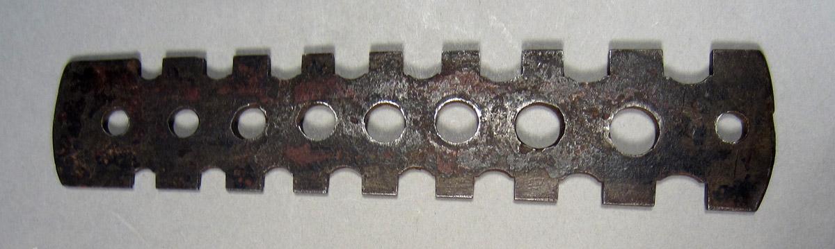 1957.0026.445 Gauge, View 2