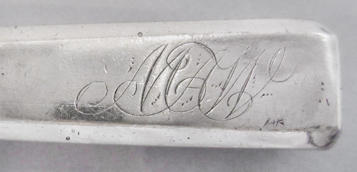 1968.0173.003 Knife, engraving