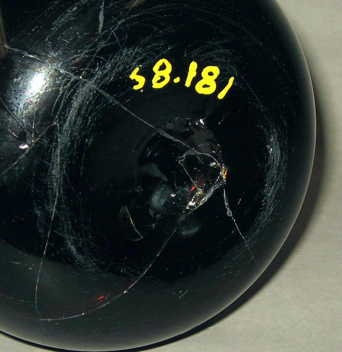 1968.0181 Glass jug (underside)