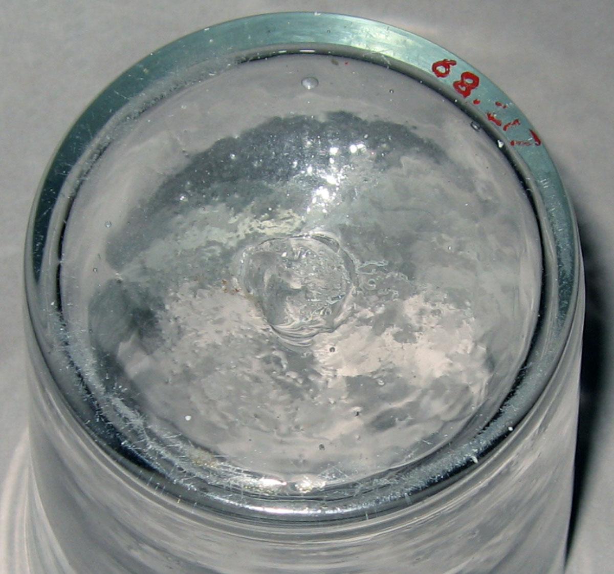 1968.0217 Glass tumbler (underside)