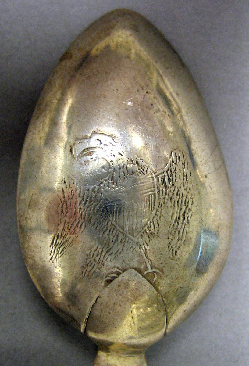 1968.0245 Silver Spoon bowl decoration