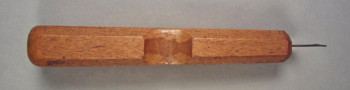 1957.0026.459, Keyhole saw, side 2