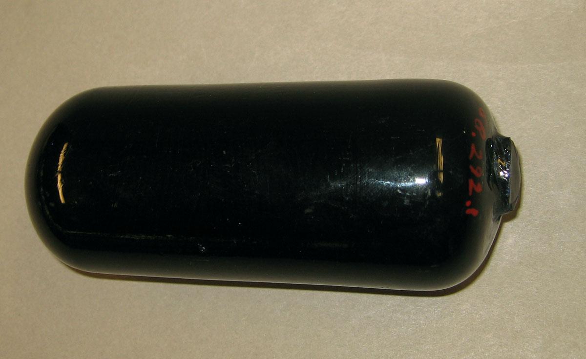 1968.0292.001 Glass billet
