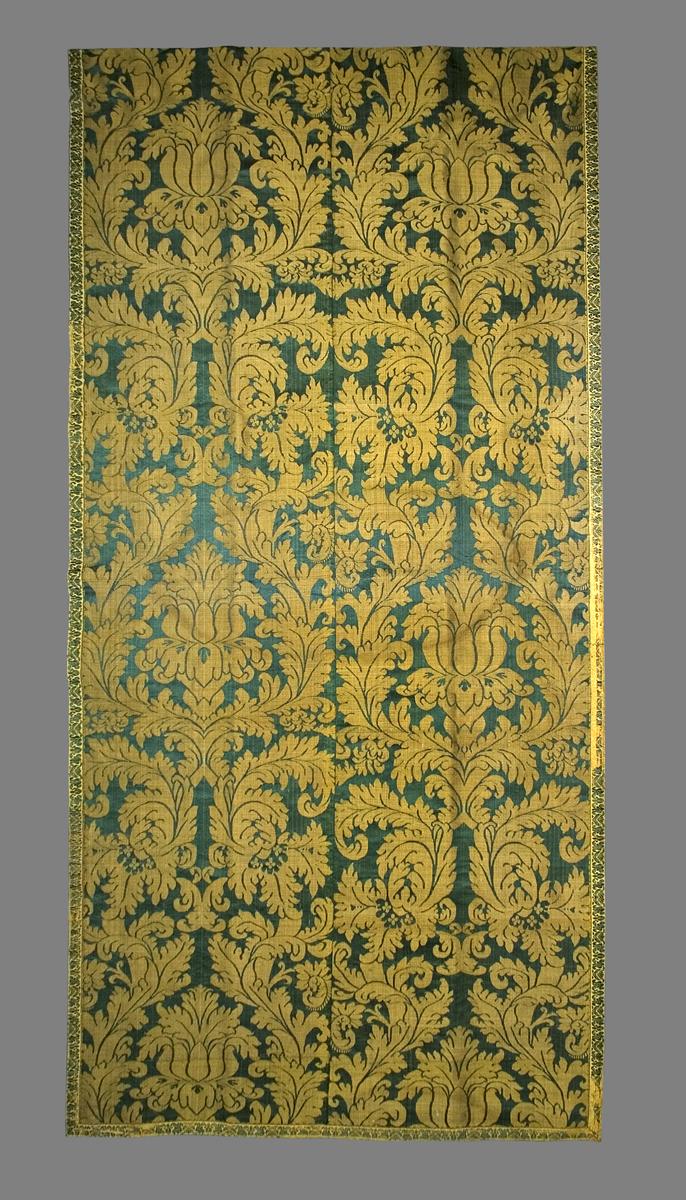 1968.0300.001 Window Hanging, Curtain