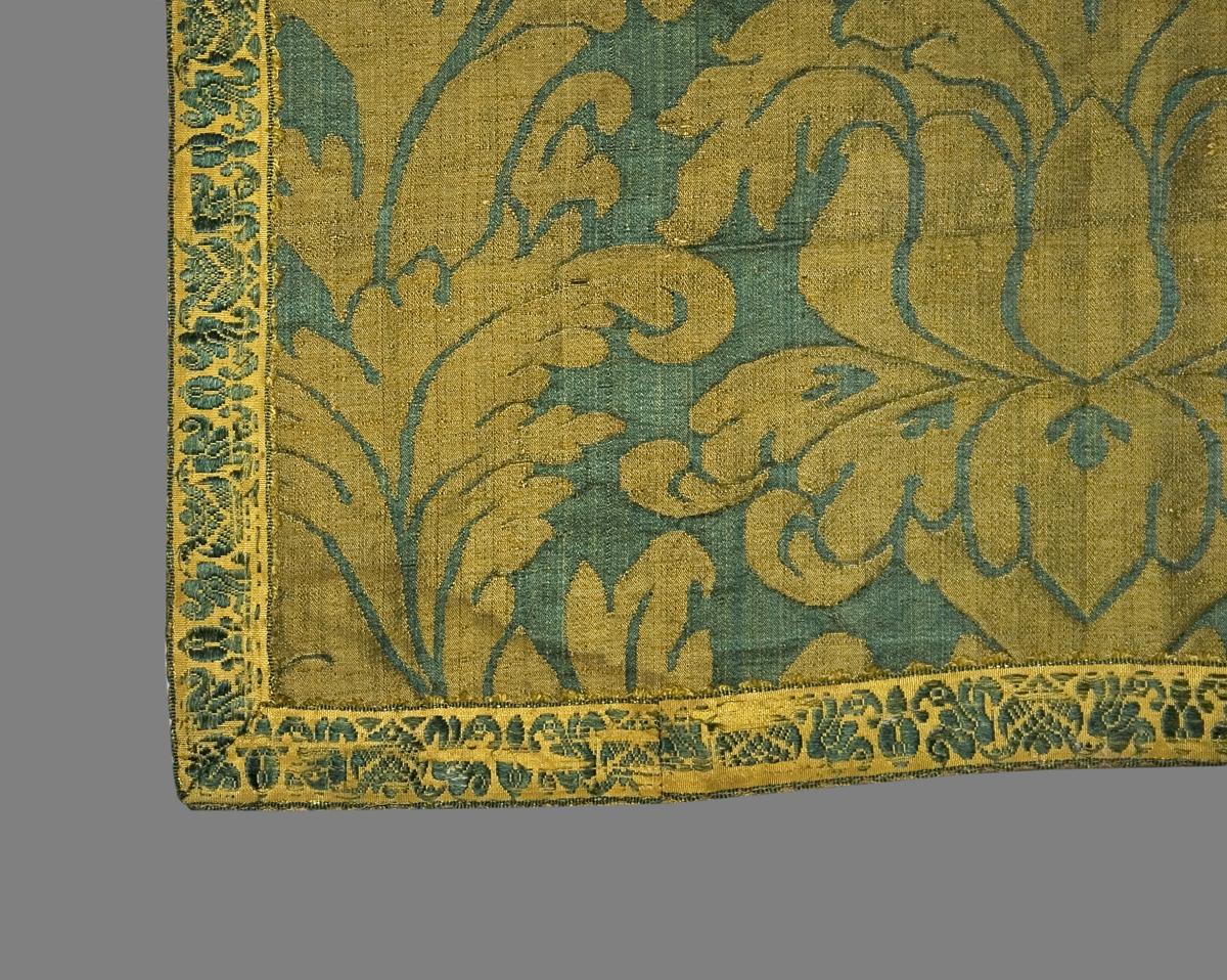 1968.0300.001 Window Hanging, Curtain, Edge Detail