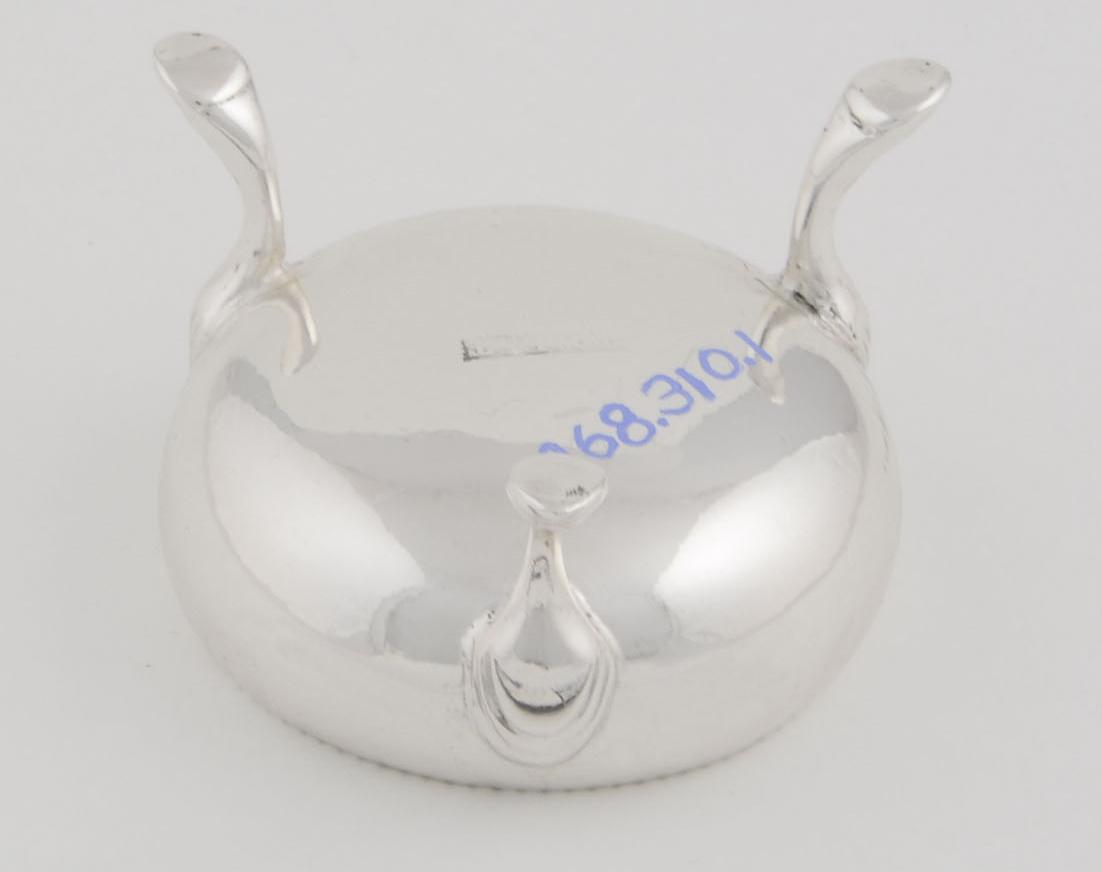 1968.0310.001 Silver Salt, View 2