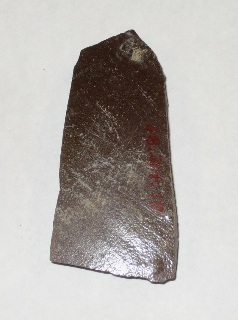 1968.0314.015 Stoneware fragment