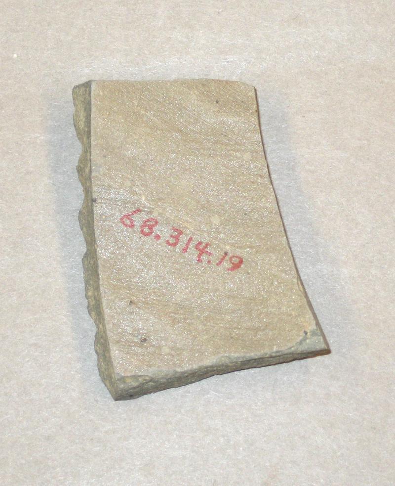 1968.0314.019 Stoneware fragment-underside