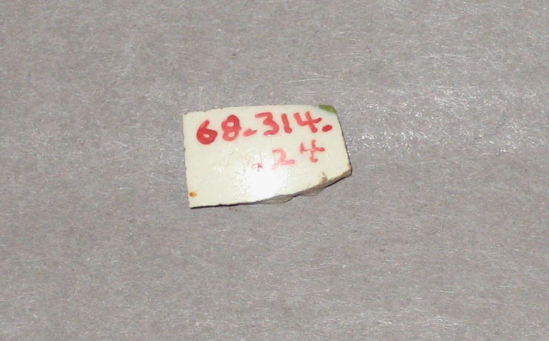 1968.0314.024 Earthenware (pearlware) fragment