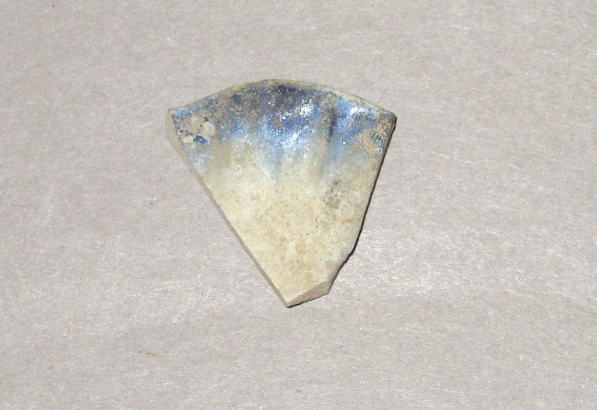 1968.0314.027 Earthenware (pearlware) fragment