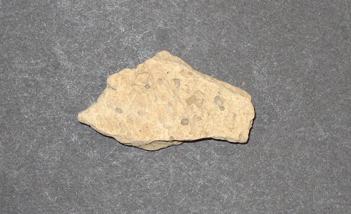 1968.0315.007 Ceramic fragment