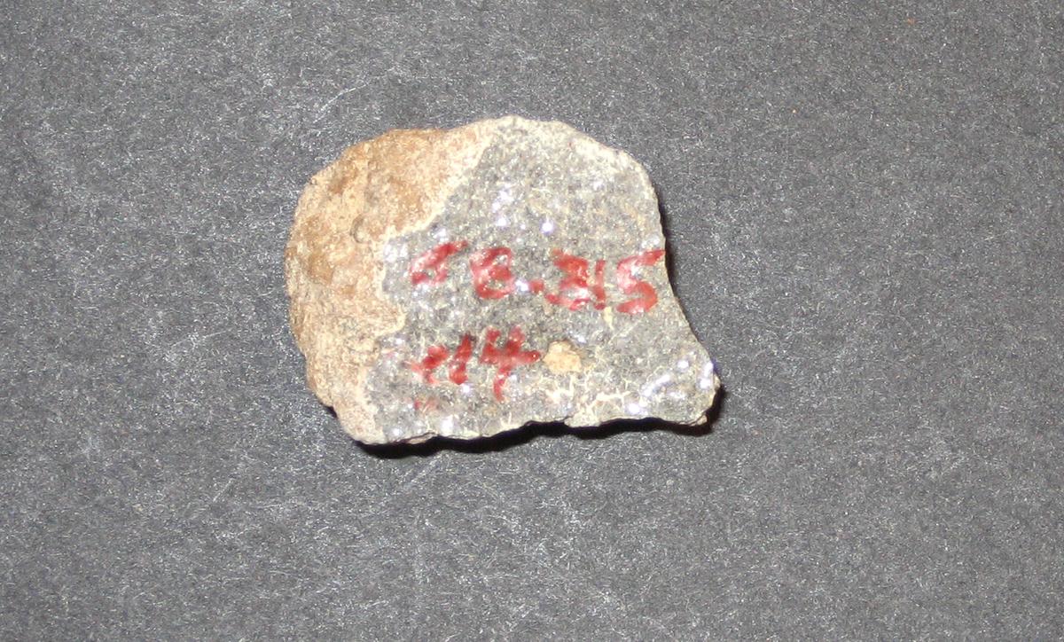 1968.0315.014 Ceramic fragment