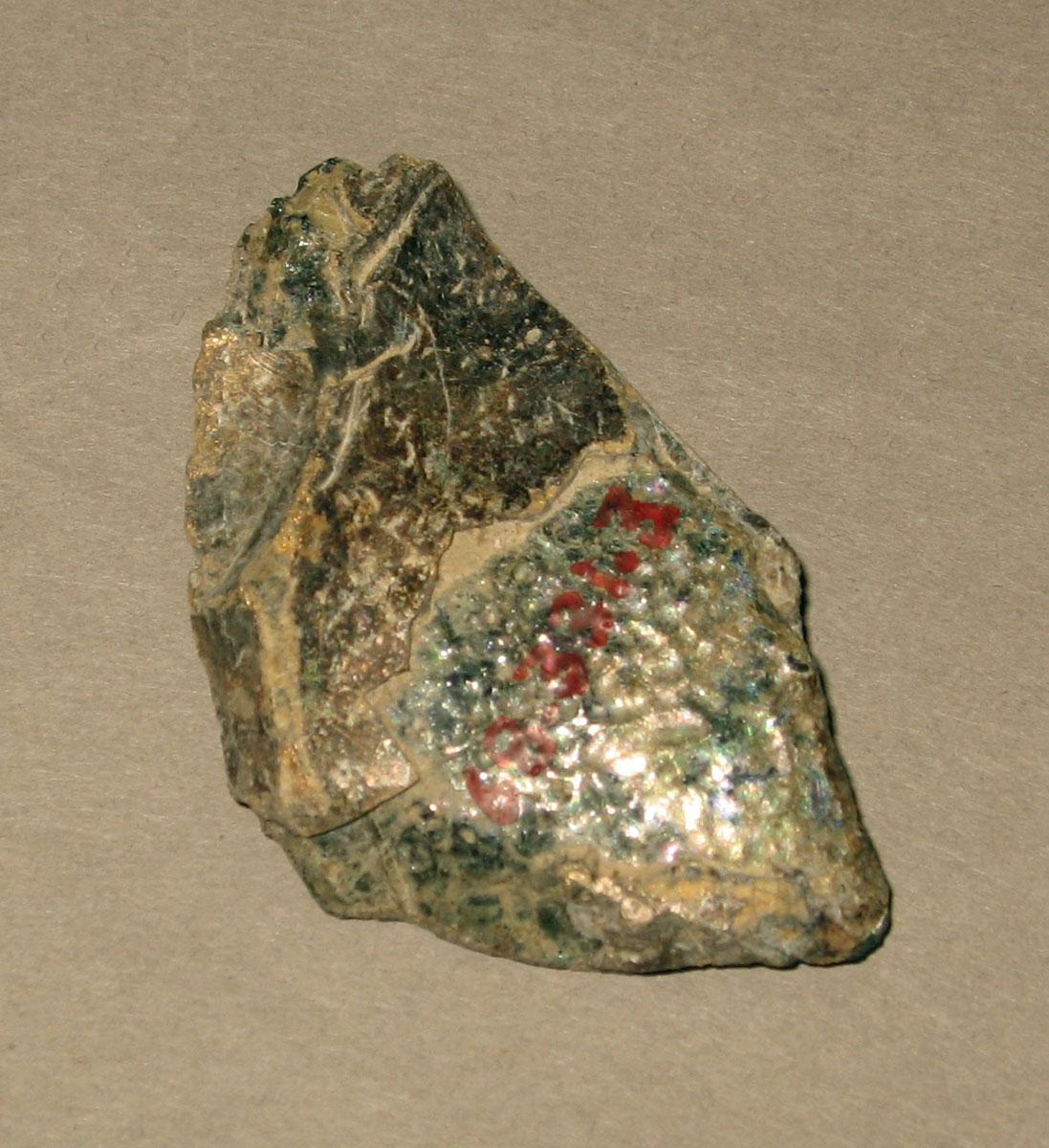 1968.0331.003 Glass fragment