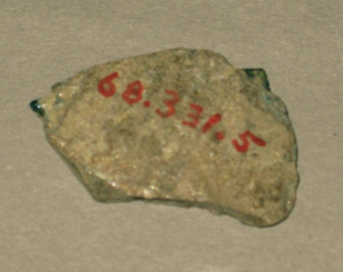 1968.0331.005 Glass fragment