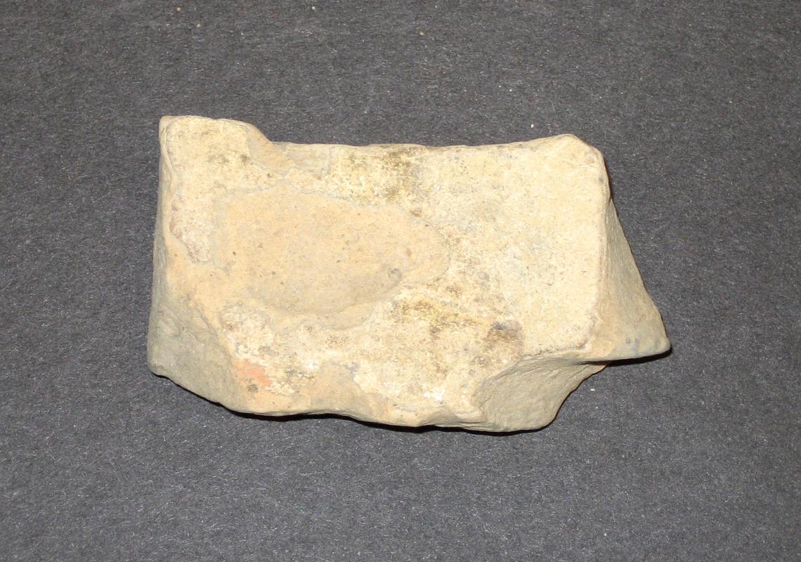 1968.0333.001 Ceramic fragment