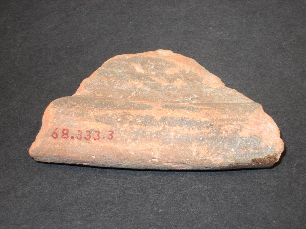 1968.0333.003 Ceramic fragment (underside)