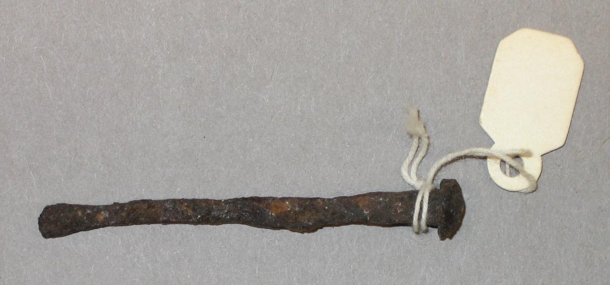 1968.0334.003 Nail
