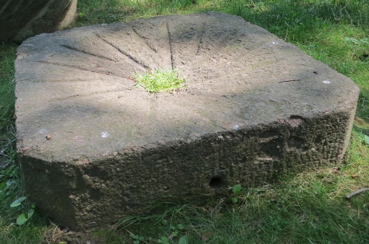 1968.0350.005 grinding stone