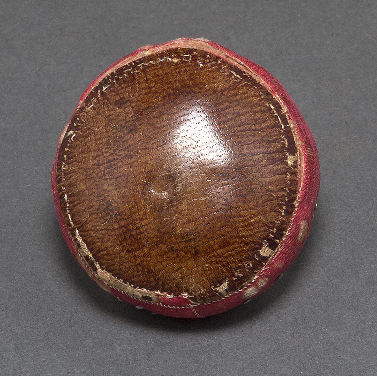 1968.0353 Pincushion
