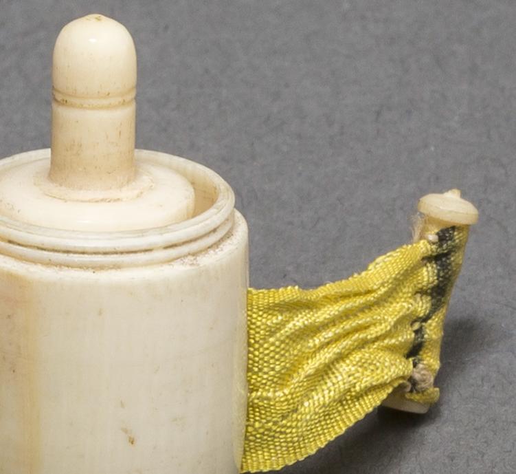 1968.0356 E Tool (for needlework), detail 1