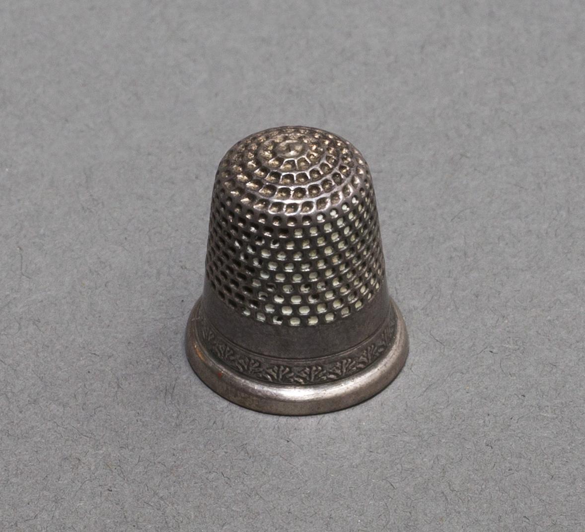 1968.0356 F Tool (for needlework), view 1