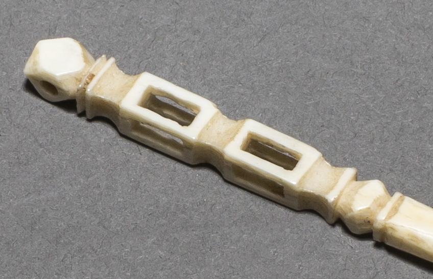 1968.0356 O Tool (for needlework), detail 1