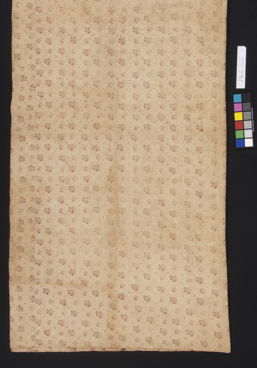 1968.0366 Quilt, reverse, folded 2