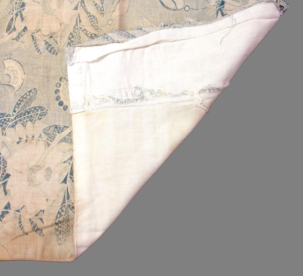 1968.0367 textile, printed folded corner