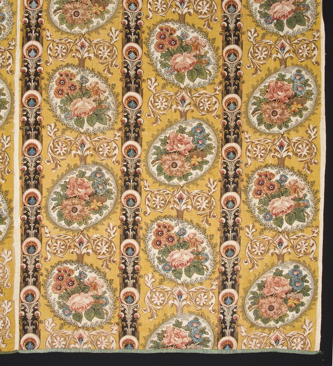 1968.0370.001 Bed hanging, detail 2