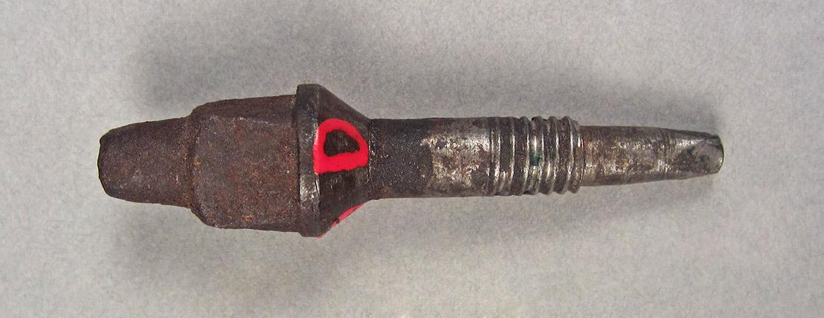 1957.0026.476 D, Screw tap, side 1